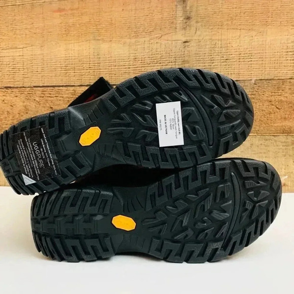 NWT UGG Butte Redwood Boots Plaid Style - Picture 7 of 11